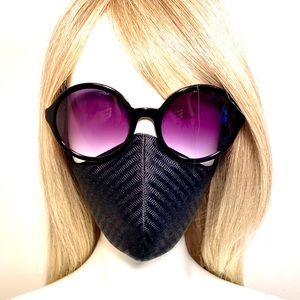 Classic Black - Ear-Loop Face Mask